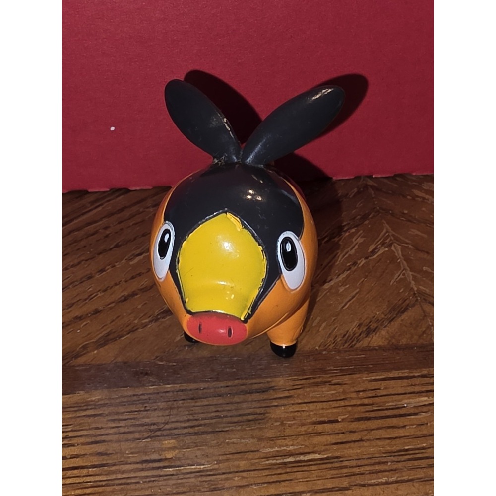 2012  Tepig Te Pig Pokemon Nintendo 2" Figure
